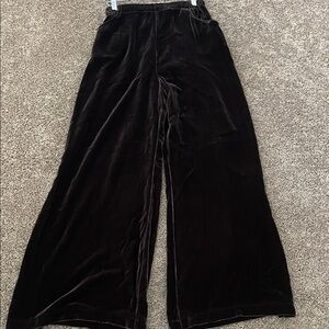 Velvet Wide-Leg Pants